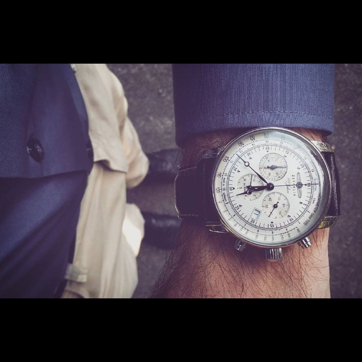Ceas Barbatesc Zeppelin 100 Years Zeppelin Chronograph Alarm