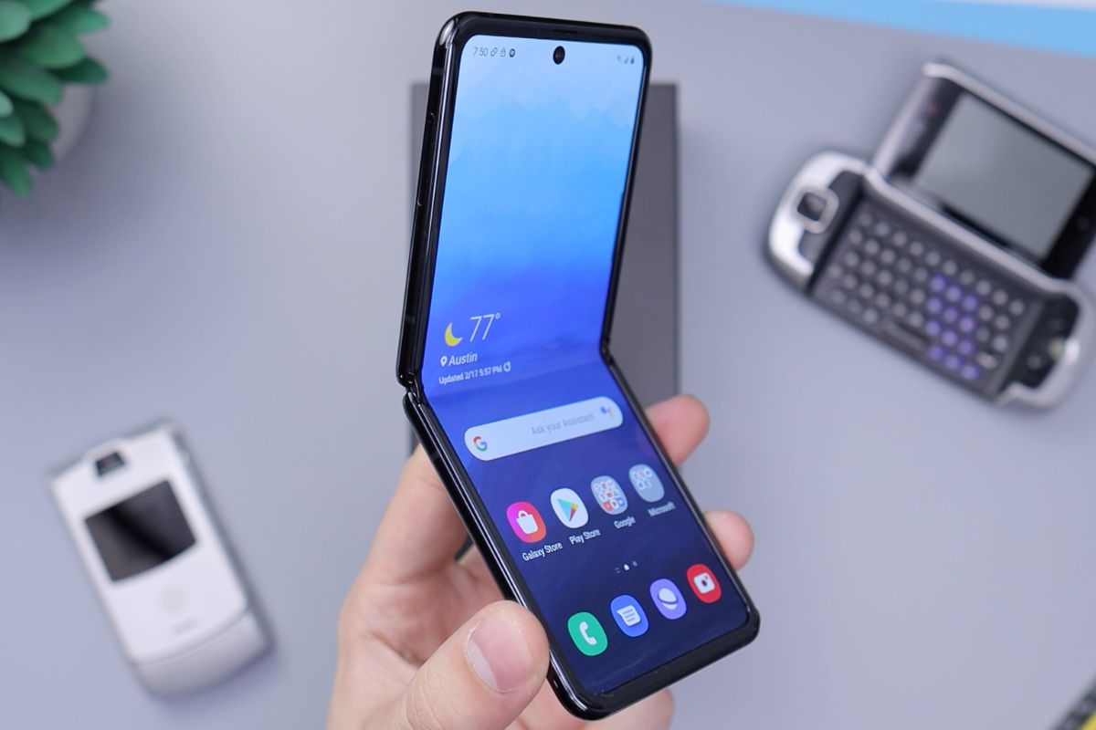 Ceasul Samsung Galaxy funcționează cu un smartphone