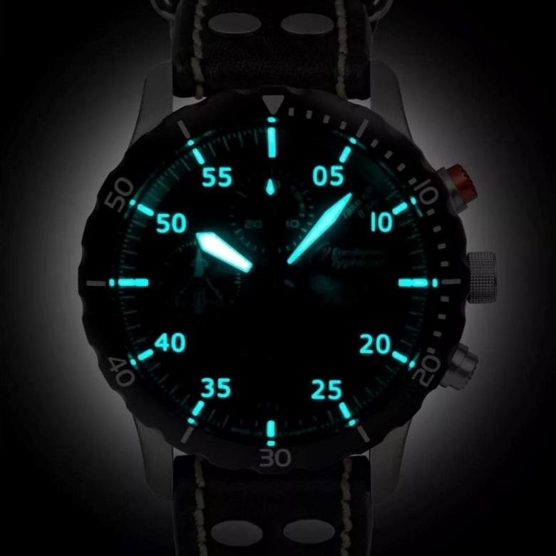 Ceas Zeppelin 7218-3 - Acoperire luminescentă 