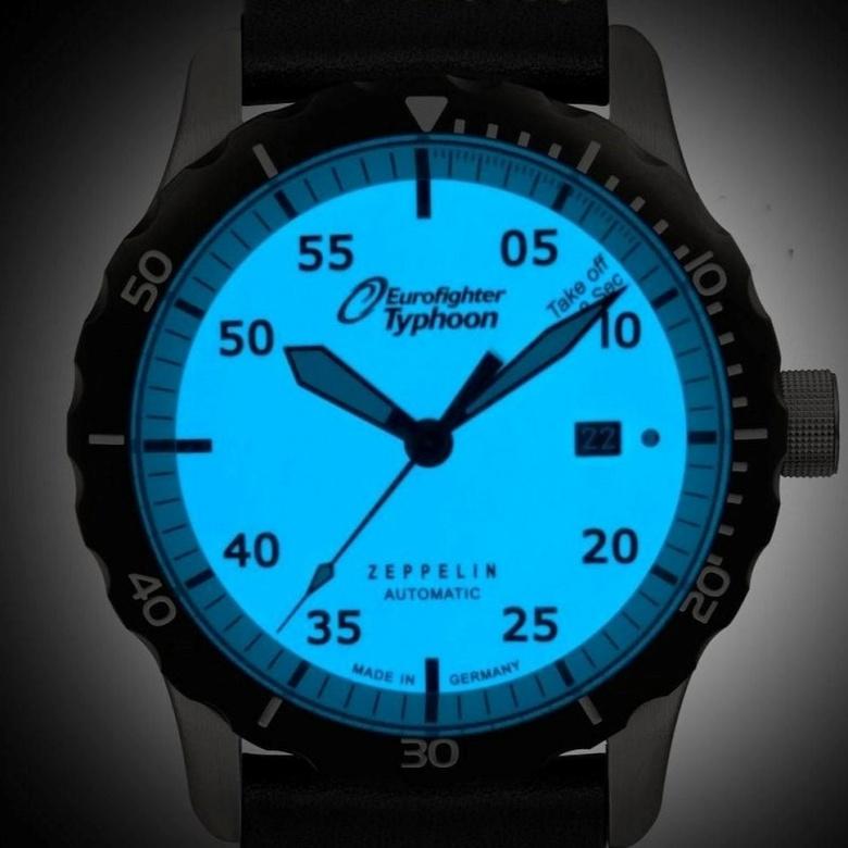 Zegarek Zeppelin 7268-5 - tehnologie Super-LumiNova